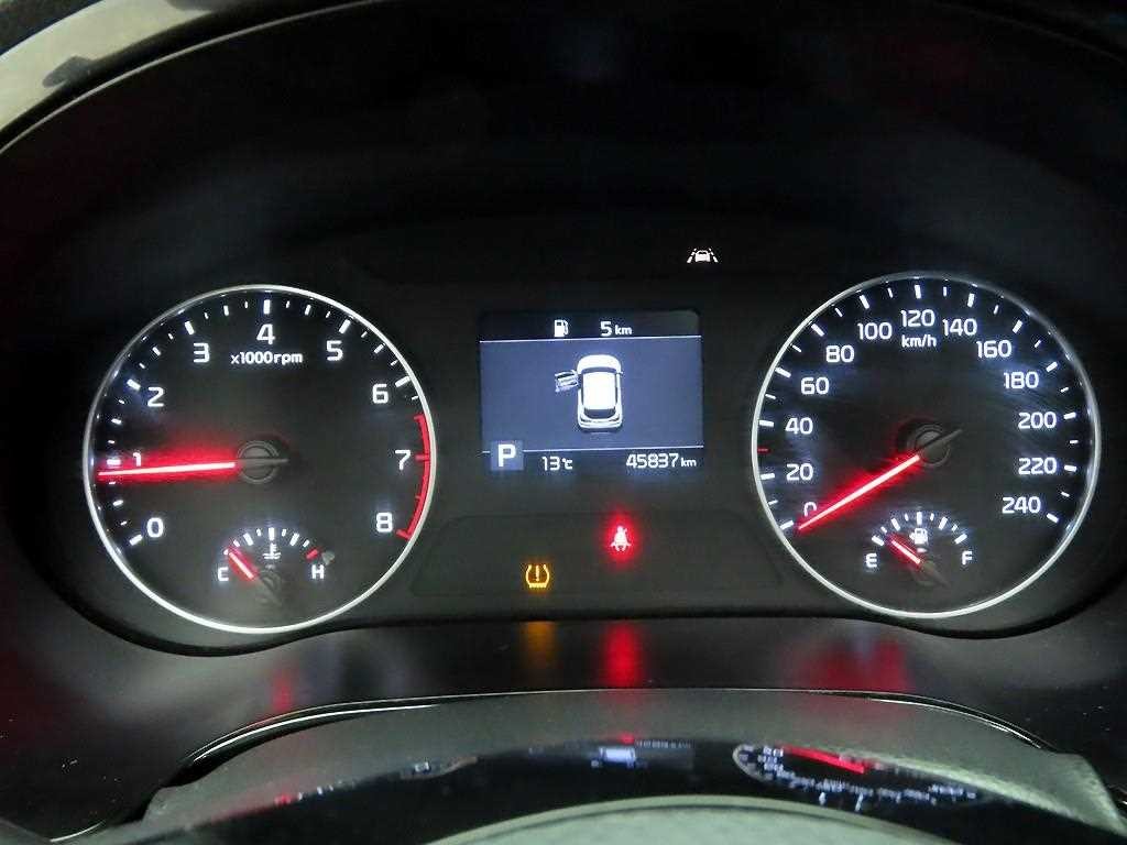 기아 셀토스 가솔린 1.6 터보 4WD 시그니처 이미지 5