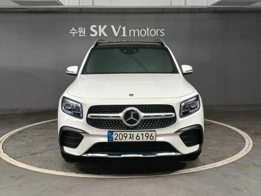 벤츠 GLB 클래스 GLB클래스 X247 GLB 250 4MATIC 이미지 1