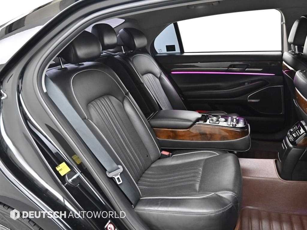 제네시스 EQ900 3.8 GDI AWD 프리미엄 럭셔리 이미지 12