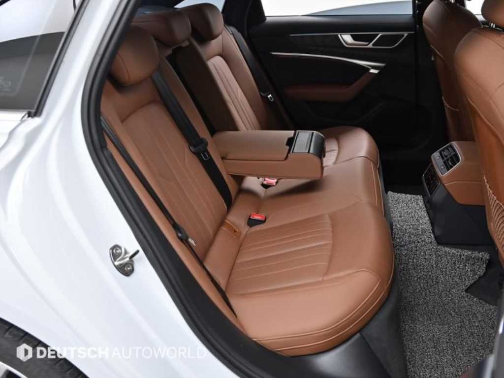 아우디 A6 A6 (C8) 45 TFSI 이미지 12