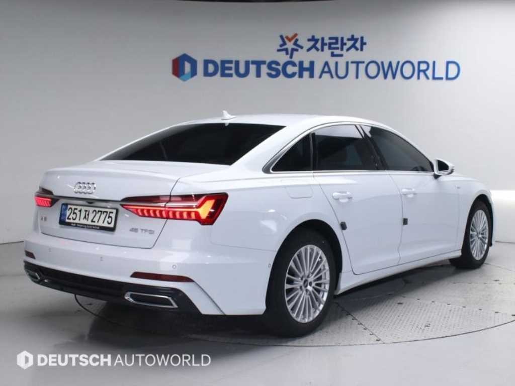 아우디 A6 A6 (C8) 45 TFSI 이미지 2