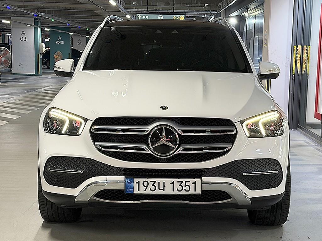 벤츠 GLE 클래스 GLE 클래스 W167 GLE 300d 4MATIC 이미지 2