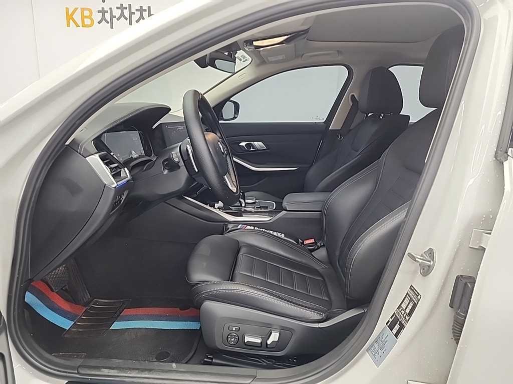 BMW 3시리즈 3시리즈 (G20) 320i 럭셔리 이노베이션팩 이미지 11