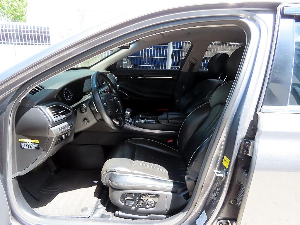 제네시스 EQ900 3.3 T-GDI AWD 프리미엄 럭셔리 이미지 5
