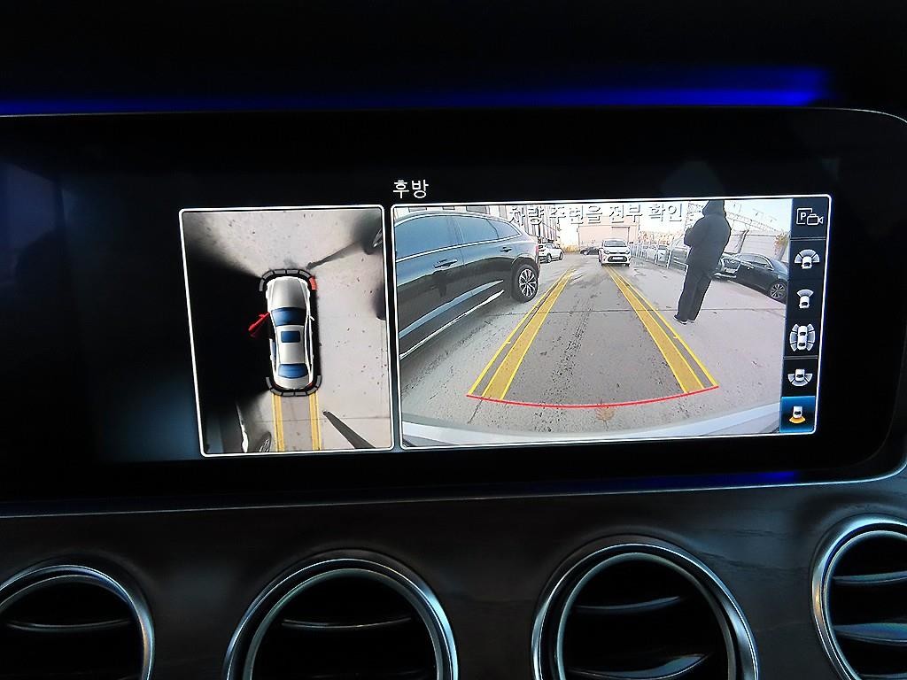 벤츠 E 클래스 E-클래스 W213 E300 익스클루시브 이미지 13