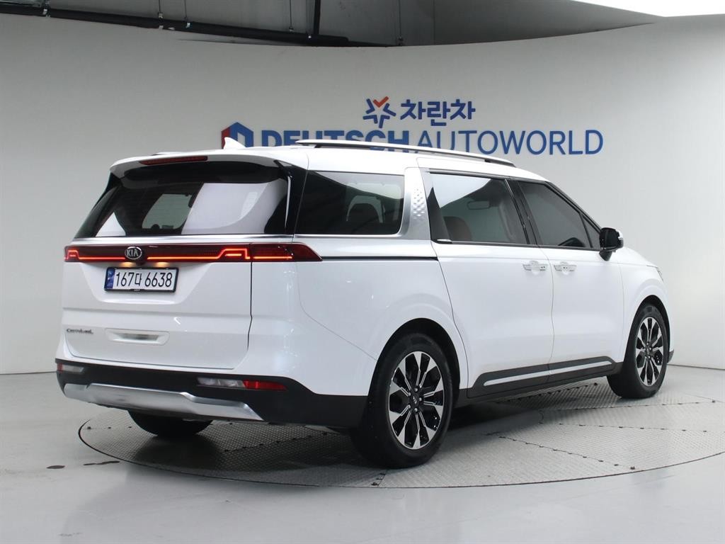 기아 카니발 카니발 4세대 디젤 9인승 노블레스 이미지 2