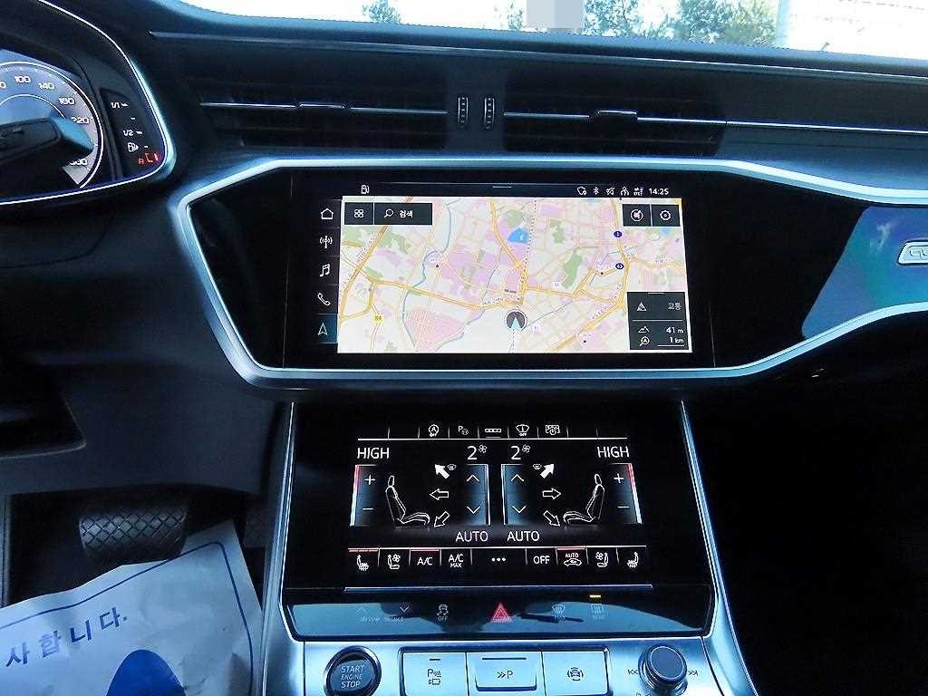 아우디 A6 A6 (C8) 45 TFSI 콰트로 프리미엄 이미지 14