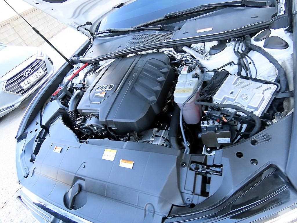 아우디 A6 A6 (C8) 45 TFSI 콰트로 프리미엄 이미지 19