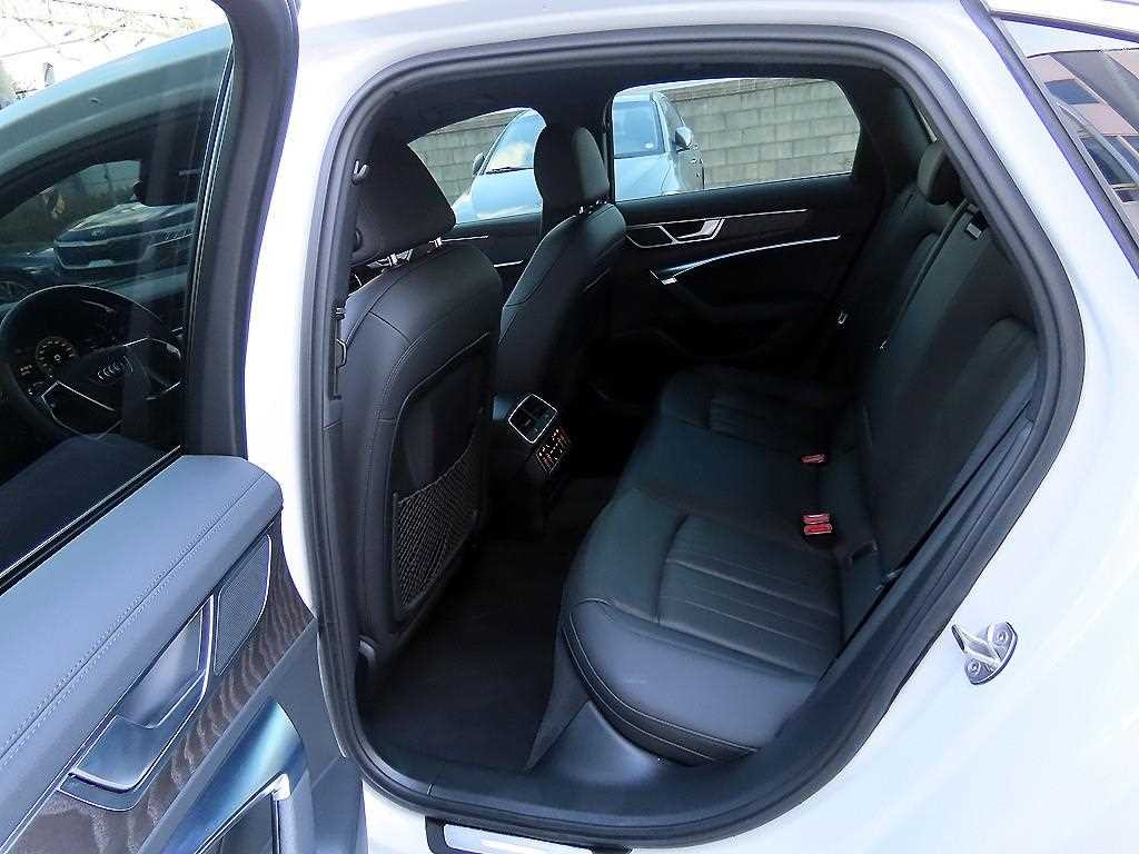 아우디 A6 A6 (C8) 45 TFSI 콰트로 프리미엄 이미지 6