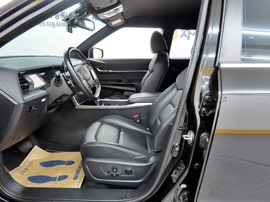 KG모빌리티(쌍용) 토레스 1.5 GDI-T 4WD T7 이미지 5
