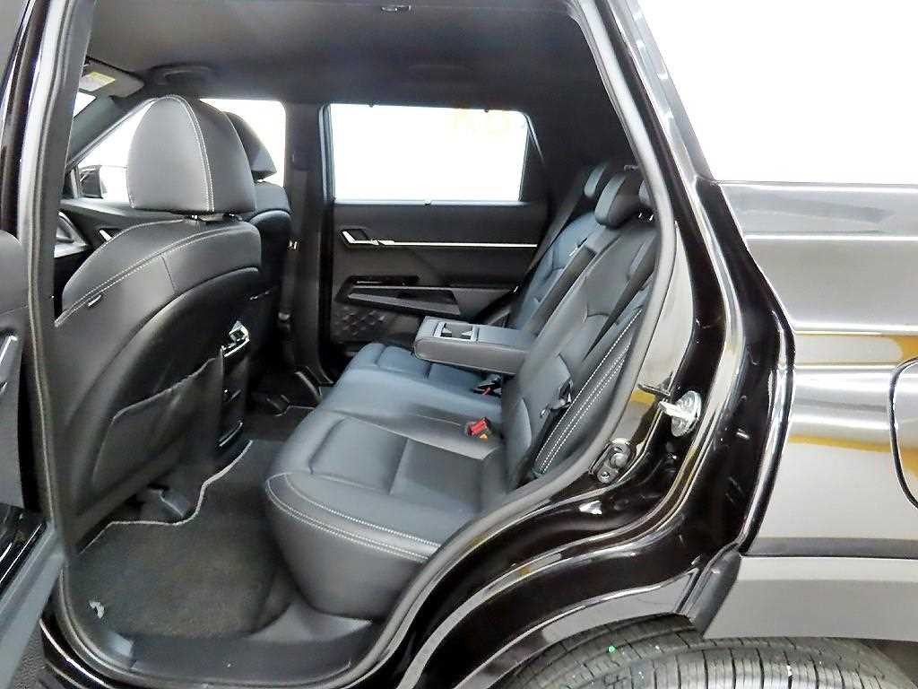 KG모빌리티(쌍용) 토레스 1.5 GDI-T 4WD T7 이미지 6