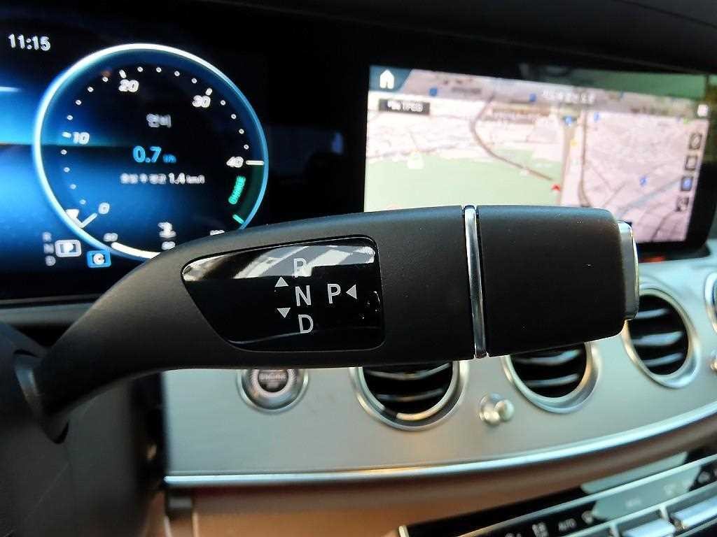 벤츠 E 클래스 E-클래스 W213 E250 아방가르드 이미지 10