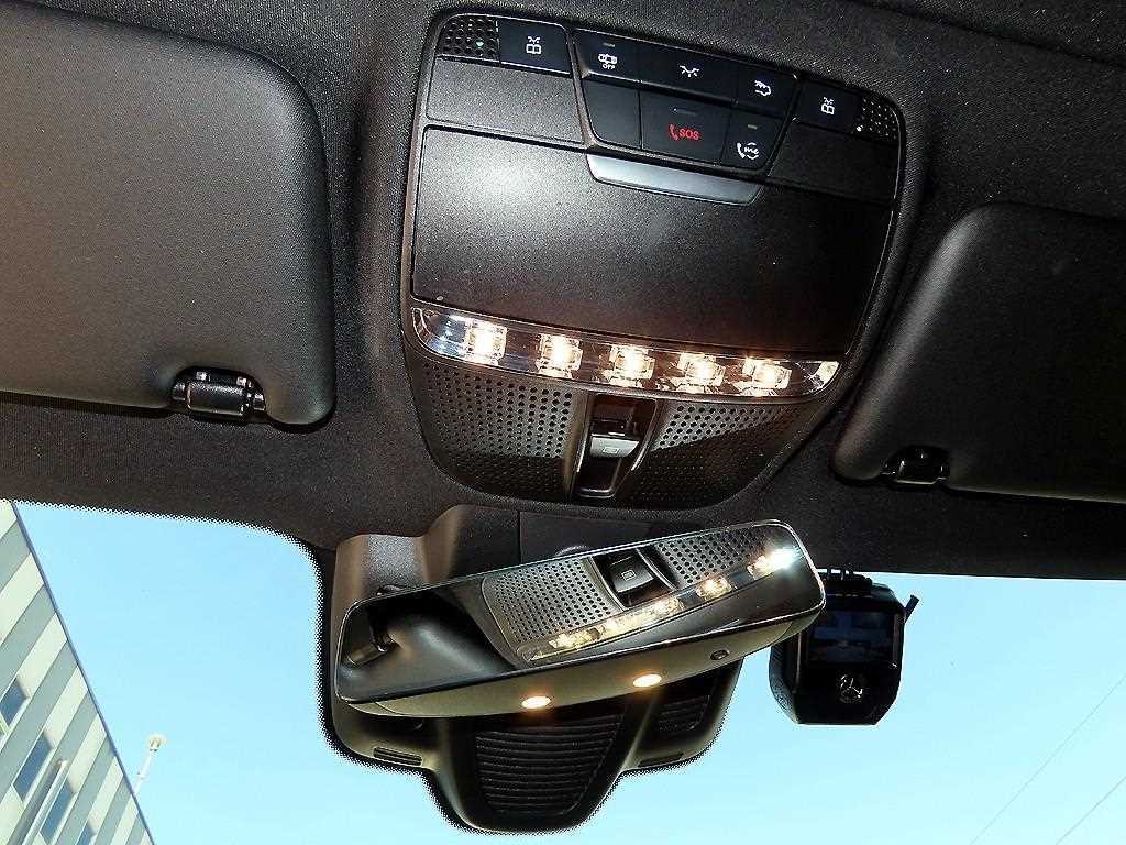벤츠 E 클래스 E-클래스 W213 E250 아방가르드 이미지 14