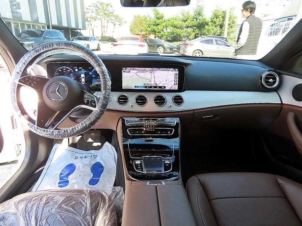 벤츠 E 클래스 E-클래스 W213 E250 아방가르드 이미지 7