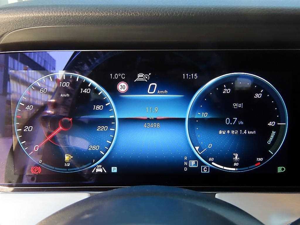 벤츠 E 클래스 E-클래스 W213 E250 아방가르드 이미지 9