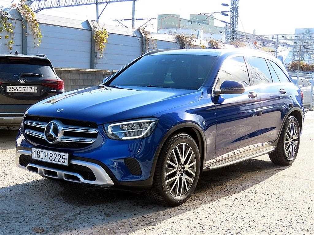 벤츠 GLC 클래스 GLC클래스 X253 GLC 300 4MATIC 이미지 2