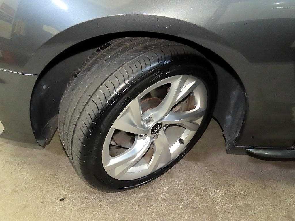 아우디 A4 A4 (B9) 35 TDI 프리미엄 이미지 20