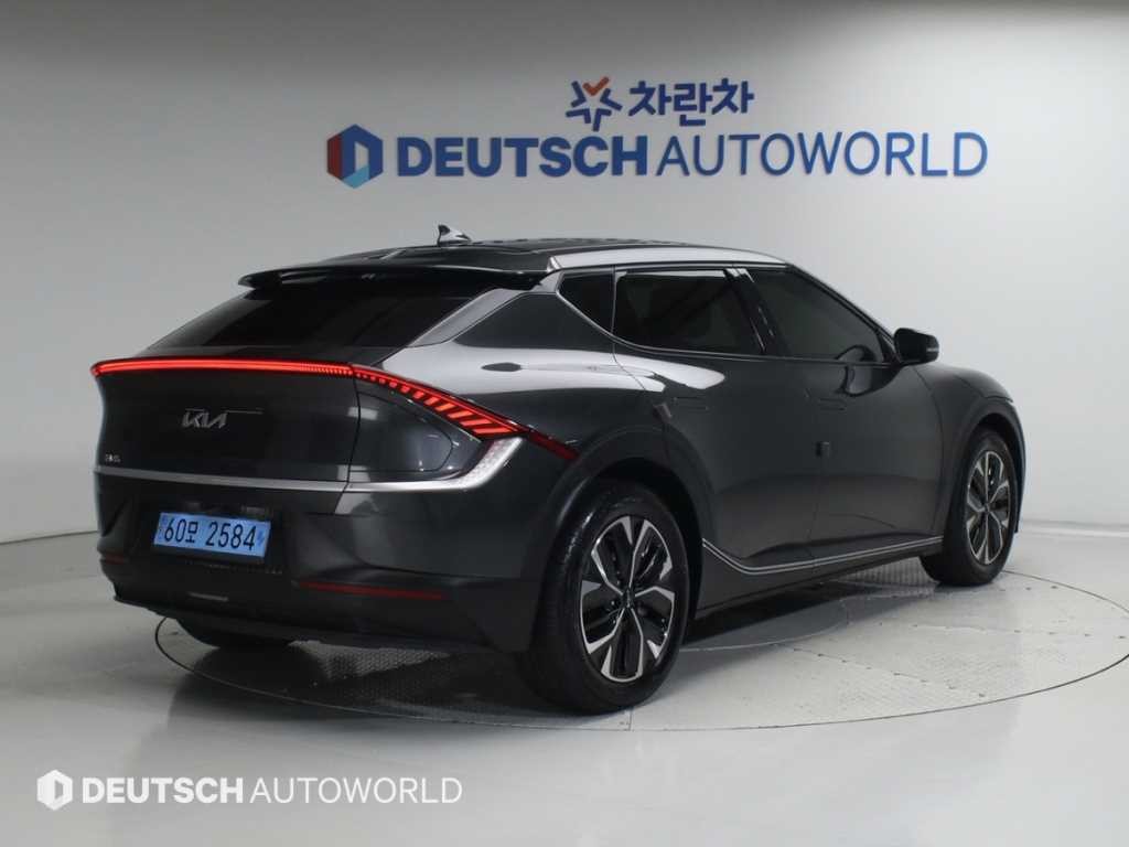 기아 EV6 롱레인지 AWD 에어 이미지 2
