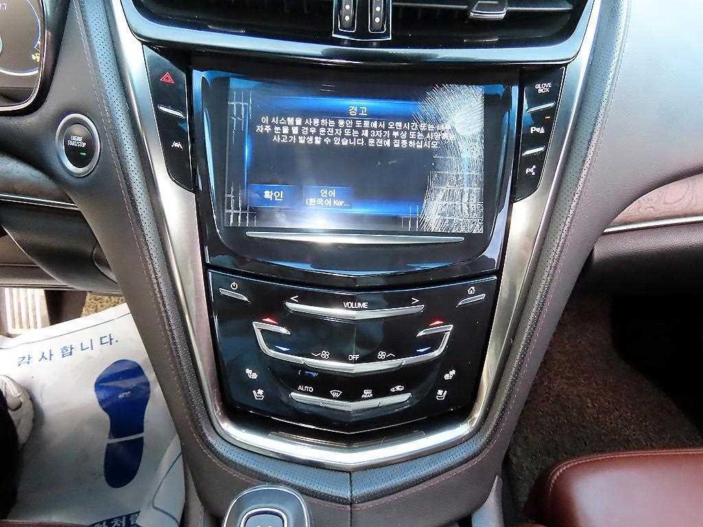 캐딜락 CTS CTS 3세대 2.0 프리미엄 AWD 이미지 13