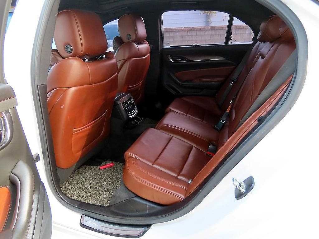 캐딜락 CTS CTS 3세대 2.0 프리미엄 AWD 이미지 6