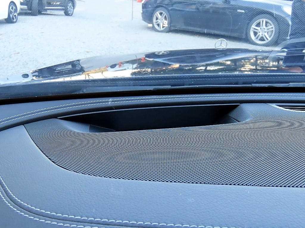벤츠 E 클래스 E-클래스 W213 E220d 4MATIC 익스클루시브 이미지 10