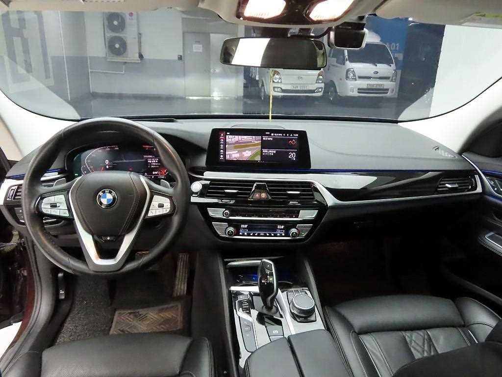 BMW 그란투리스모 6시리즈 GT (G32) 630i xDrive M 스포츠 이미지 6
