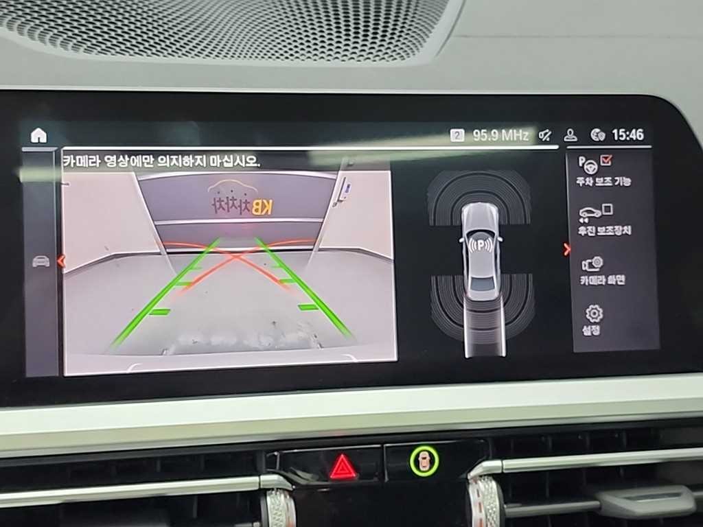 BMW 3시리즈 3시리즈 (G20) 320i 럭셔리 이미지 16