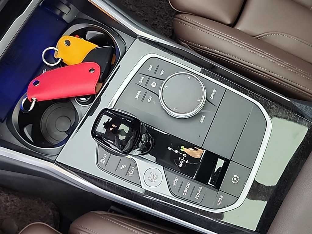 BMW 3시리즈 3시리즈 (G20) 320i 럭셔리 이미지 8