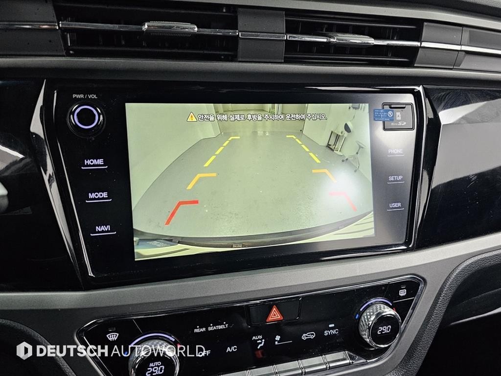 KG모빌리티(쌍용) 코란도 뷰티풀코란도 2WD 가솔린 1.5 R-플러스 이미지 15