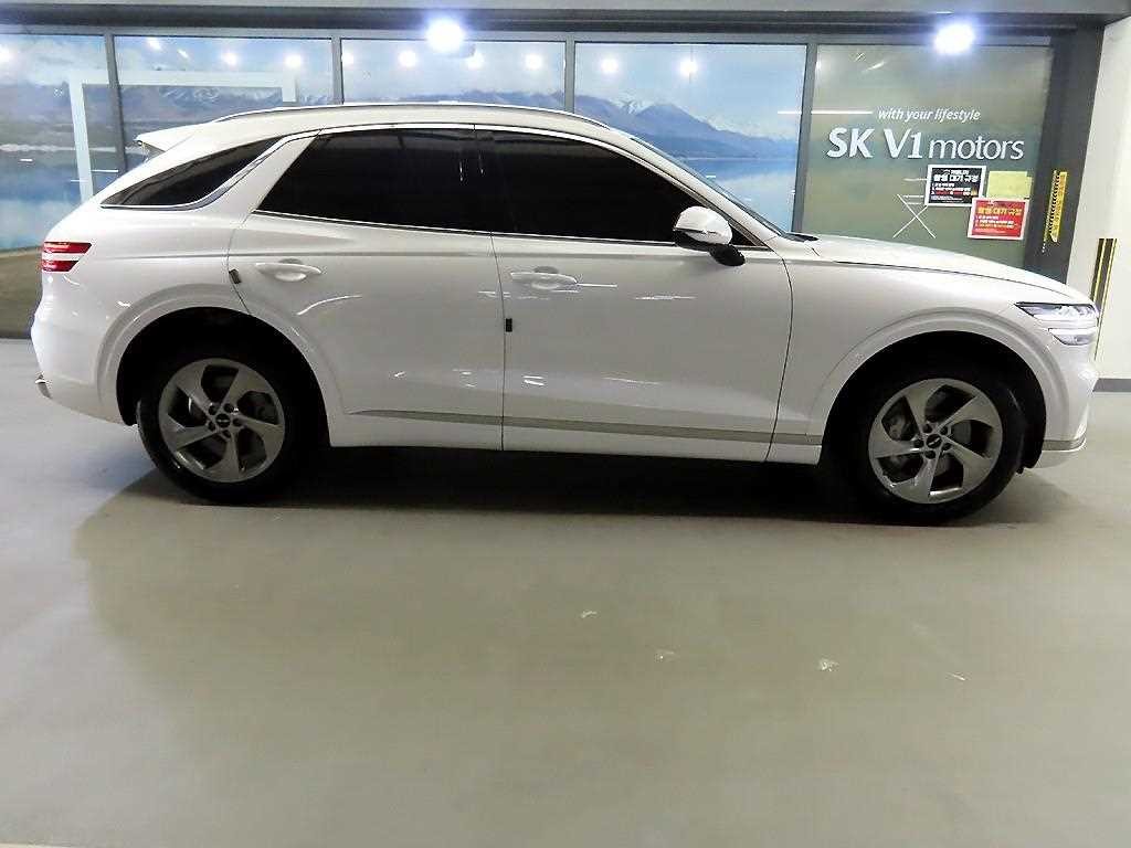 제네시스 GV70 2.5T 가솔린 2WD 기본형 이미지 3