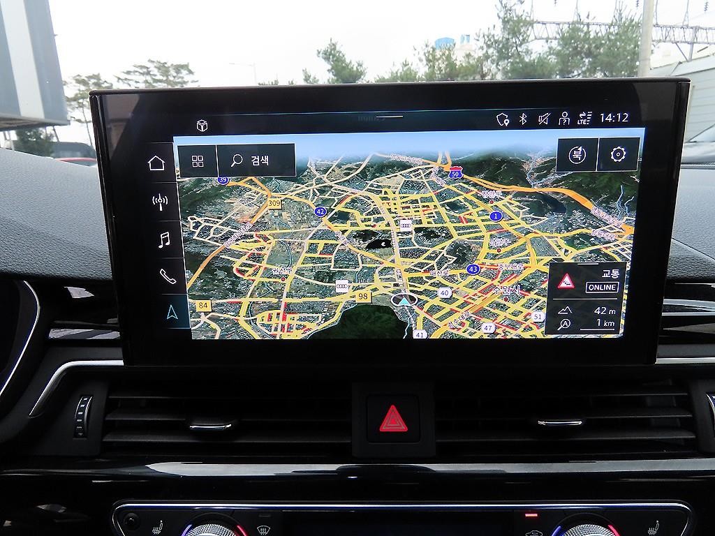 아우디 A4 A4 (B9) 40 TFSI 프리미엄 이미지 14