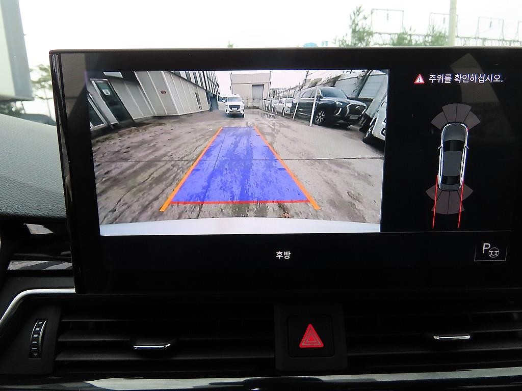 아우디 A4 A4 (B9) 40 TFSI 프리미엄 이미지 15