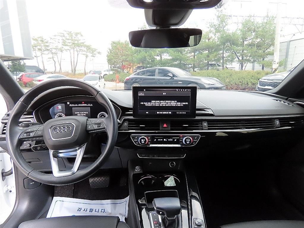 아우디 A4 A4 (B9) 40 TFSI 프리미엄 이미지 7