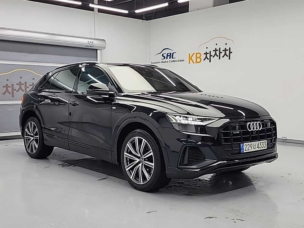 아우디 Q8 55 TFSI 콰트로 프리미엄 이미지 4