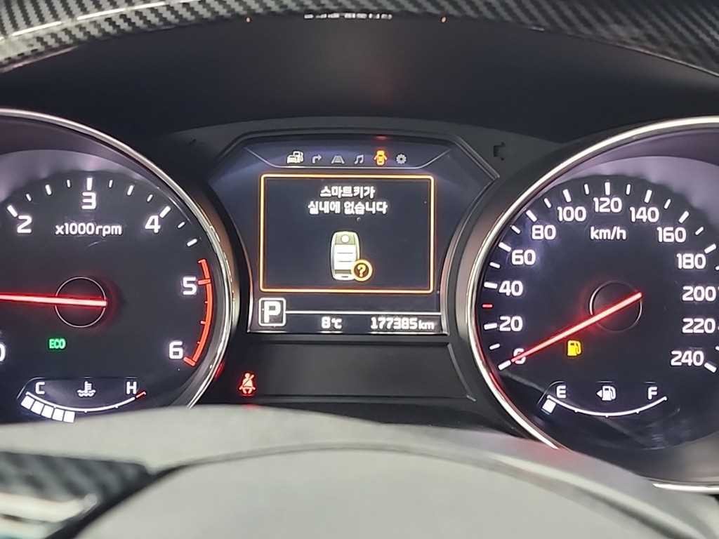 기아 카니발 올 뉴 카니발 디젤 9인승 럭셔리 이미지 6