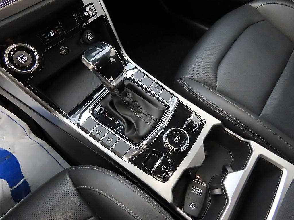 KG모빌리티(쌍용) 코란도 뷰티풀코란도 2WD 가솔린 1.5 C7 이미지 10