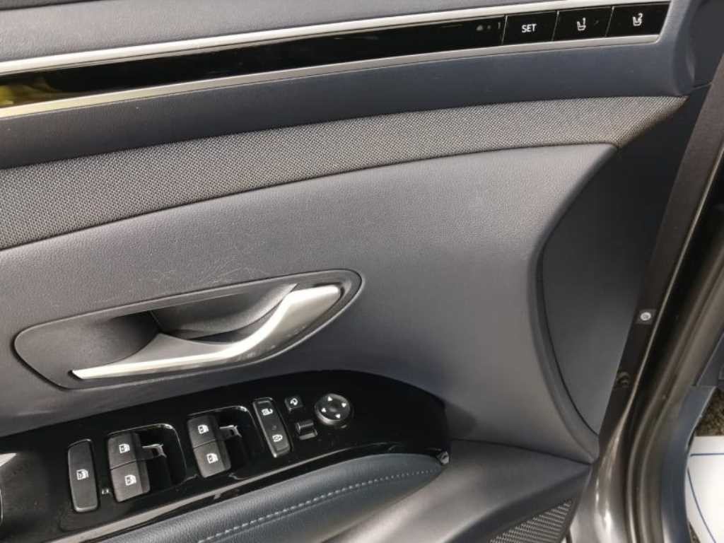 현대 투싼 투싼 (NX4) 디젤 2.0 2WD 인스퍼레이션 이미지 9