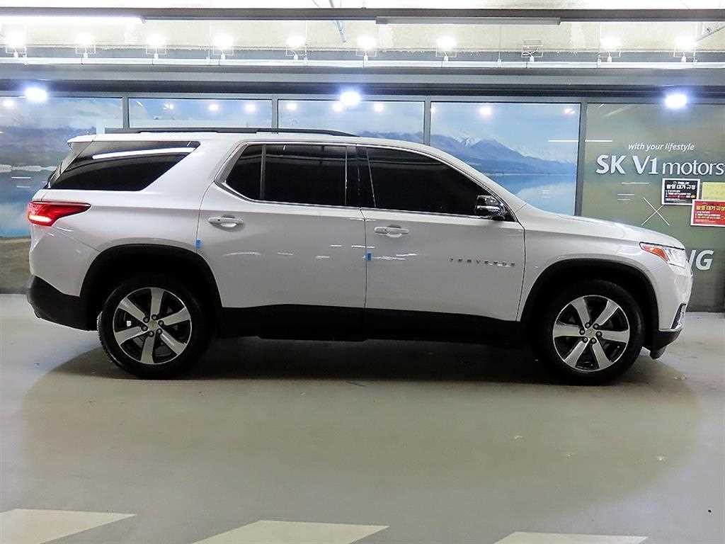 쉐보레 트래버스 3.6 AWD LT 레더 프리미엄 이미지 3