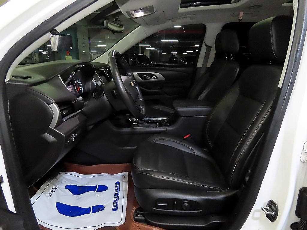 쉐보레 트래버스 3.6 AWD LT 레더 프리미엄 이미지 6