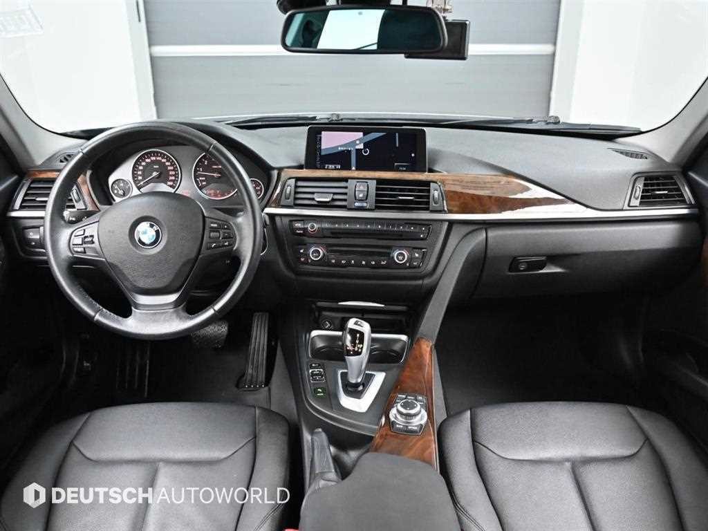 BMW 3시리즈 3시리즈 (F30) 320i 이미지 7