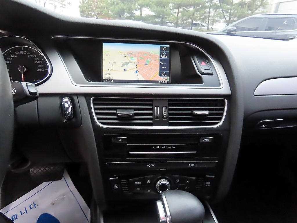 아우디 A4 뉴 A4 2.0 TDI 이미지 12