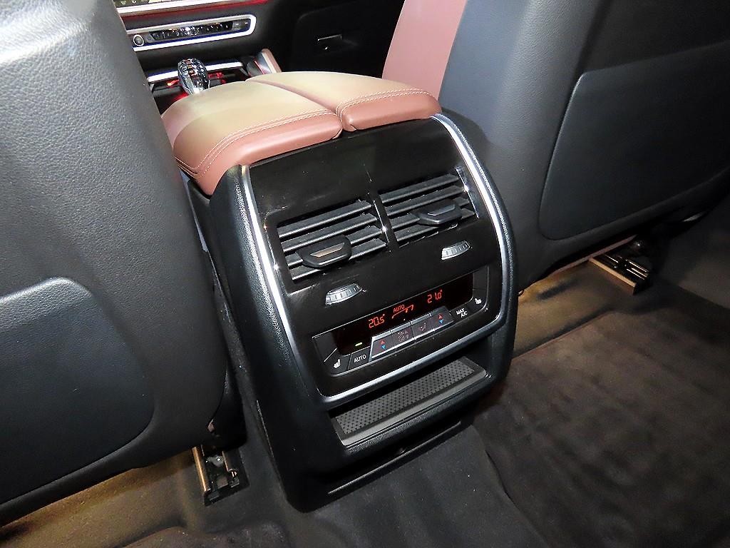BMW X6 X6 (G06) xDrive 40i M 스포츠 이미지 14