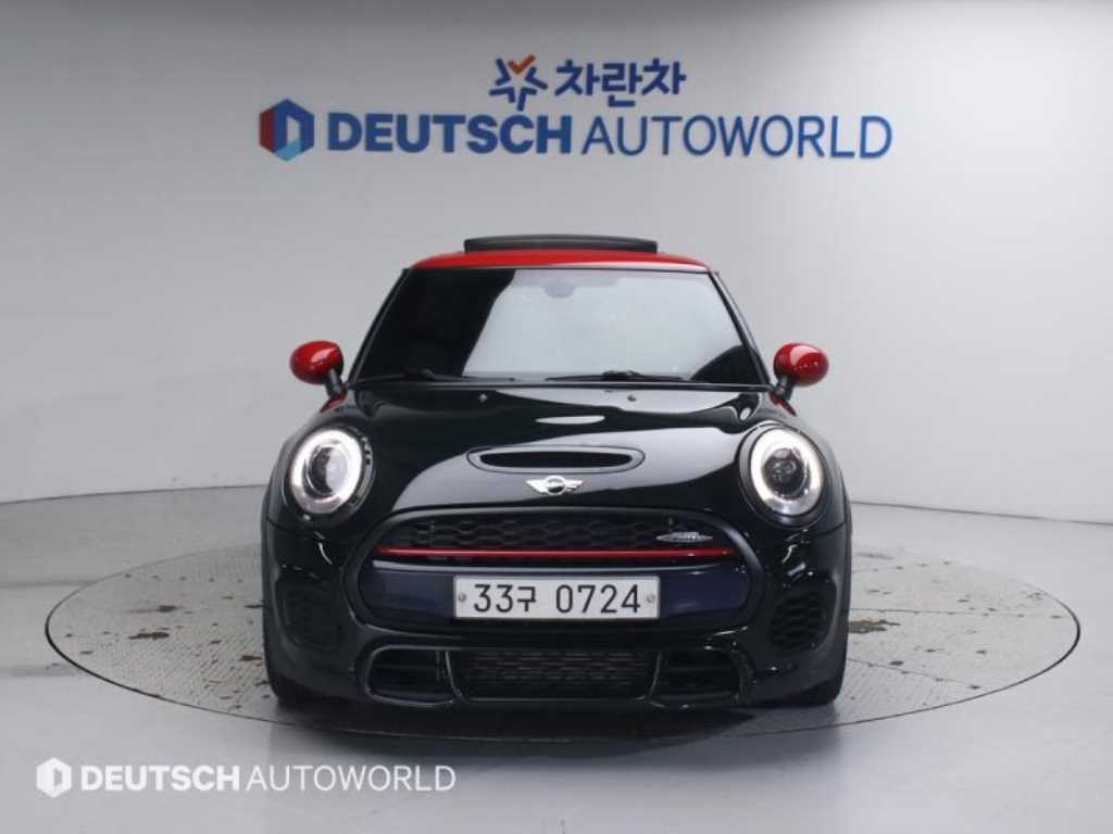 미니 쿠퍼 쿠퍼 S JCW 이미지 3