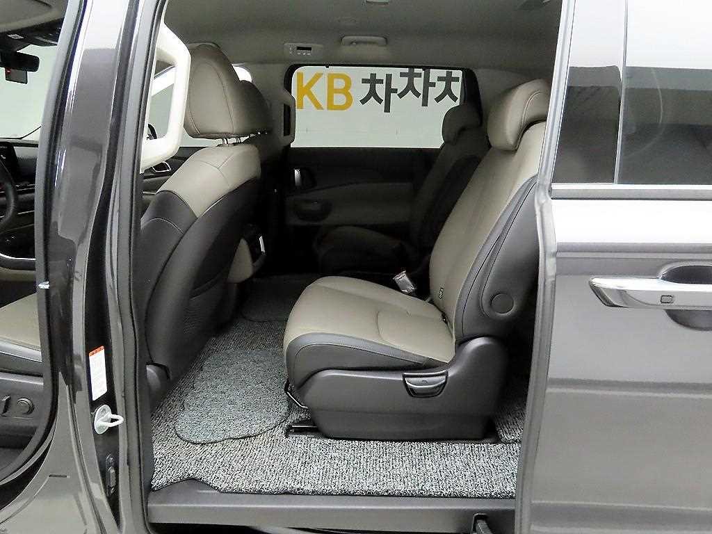 기아 카니발 더 뉴 카니발 4세대 디젤 9인승 노블레스 이미지 14