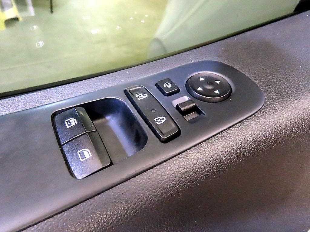 현대 스타리아 4WD 디젤 투어러 모던 이미지 13
