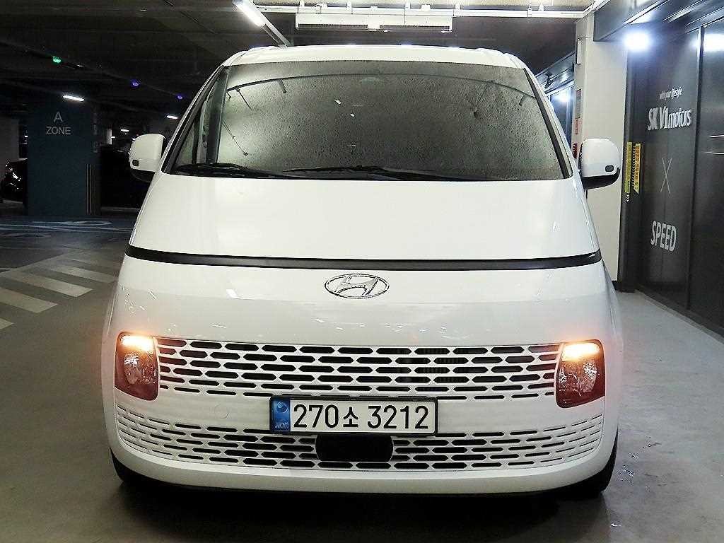 현대 스타리아 4WD 디젤 투어러 모던 이미지 2