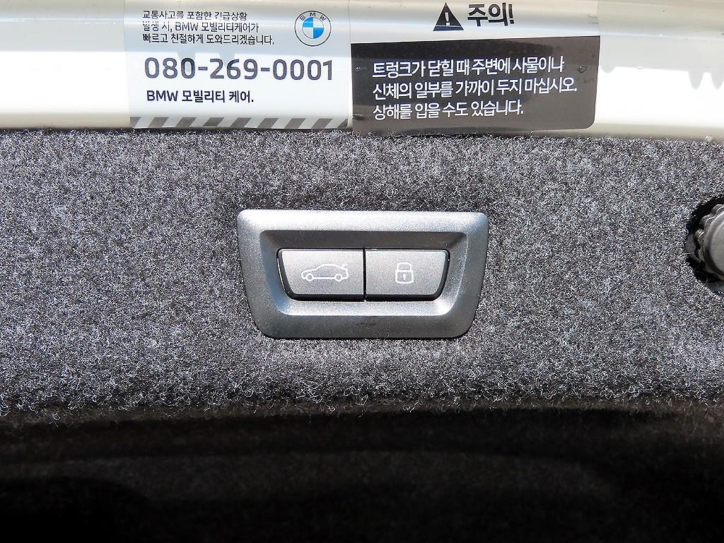 BMW 5시리즈 5시리즈 (G30) 520i M 스포츠 이미지 17
