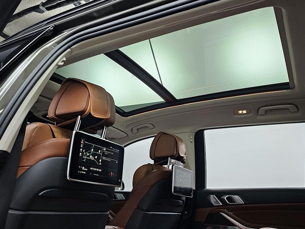 BMW X7 X7 (G07) xDrive 40i 디자인 퓨어 엑셀런스 6인승 이미지 17