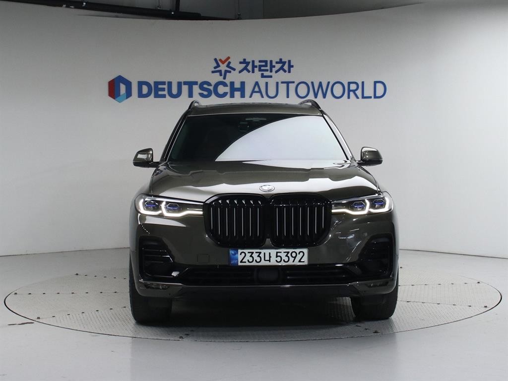 BMW X7 X7 (G07) xDrive 40i 디자인 퓨어 엑셀런스 6인승 이미지 3
