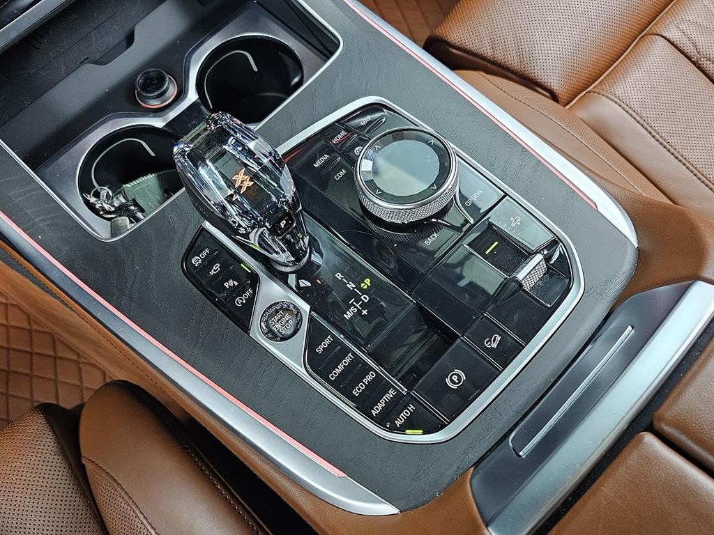 BMW X7 X7 (G07) xDrive 40i 디자인 퓨어 엑셀런스 6인승 이미지 7